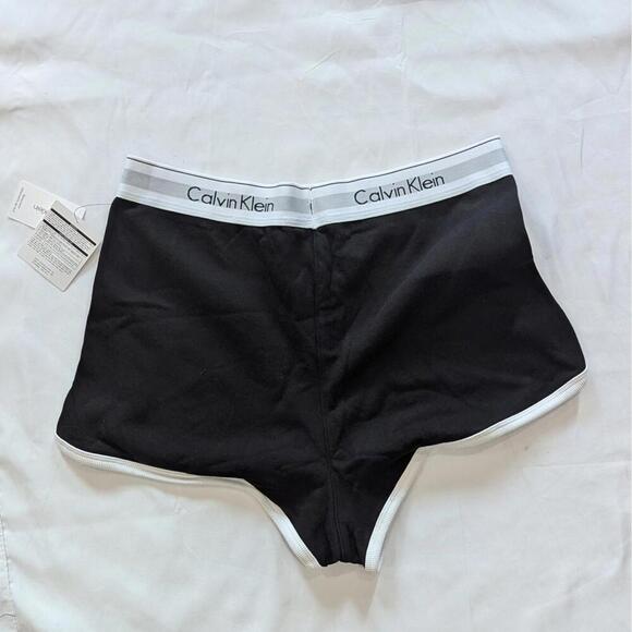 Calvin Klein Modern Gravity Band Casual Shorts Women’s Size S Black White Trim - Picture 9 of 10